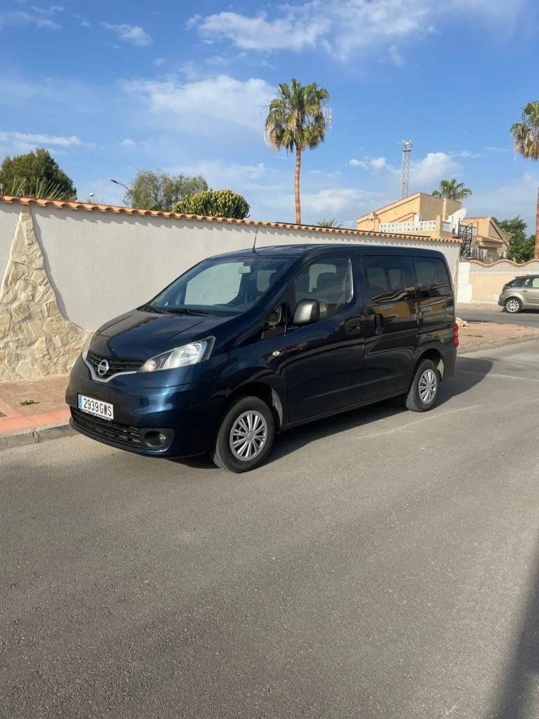 NISSAN NV200 7 SEATER CAR HIRE DIRECT CAR RENTAL